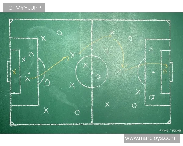 上海足球队区域防守体系解析与战术应用探讨