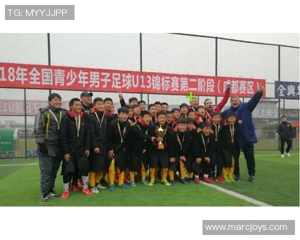 广州足球队个人能力分析与战术配合的深度探讨