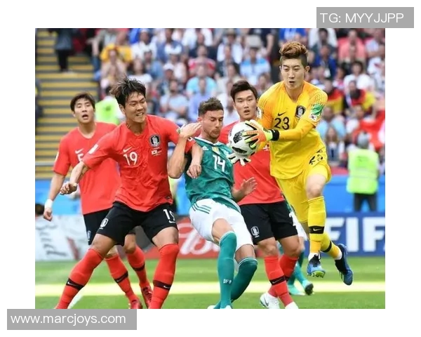 广州足球队的拼搏历程与荣耀时刻深度解析