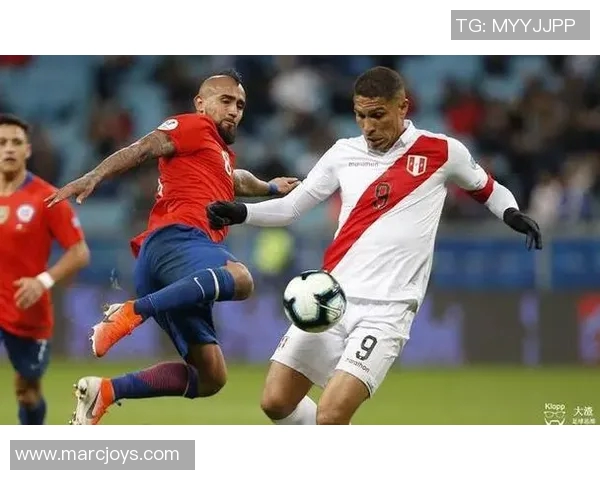 深圳足球队在杯赛中的耐力表现分析与战术探讨 深圳足球队在杯赛中的耐力表现分析与战术探讨